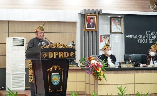 Herman Deru : "HUT ke 17 OKUS, 93 Kegiatan Bantuan Pembangunan Infrastruktur Pemprov Sumsel di OKUS Rampung"