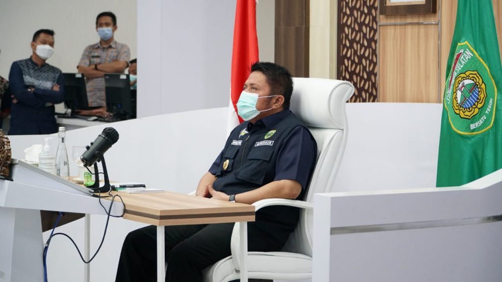 Herman Deru Ikuti Penandatanganan Kontrak Paket Tender/Seleksi Dini Kementerian PUPR TA 2021