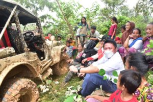 Herman Deru Saksikan Aksi Offroader Melumpur Dalam Ajang Betuah Offroad Adventure Banyuasin Bangkit