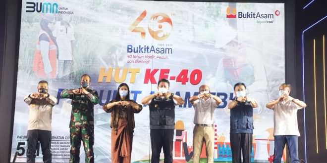 Hadiri HUT PT Bukit Asam Tbk ke 40