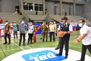 Buka DBL South Sumatera Series 2021, Herman Deru Cetak Poin Sempurna