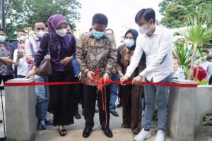Gubernur Grand Opening Rumah Loer
