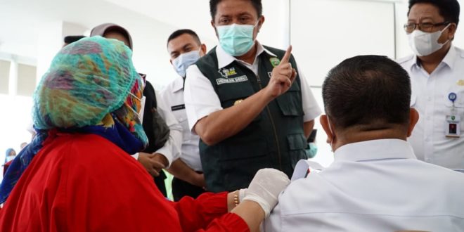 Ribuan Guru Divaksinasi Covid-19, Herman Deru Optimis Belajar Tatap Muka Bisa Diterapkan