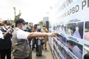 Seimbangkan Pembangunan Fisik Dengan Kesiapan SDM