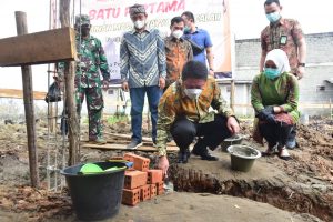 Lakukan Peletakan Batu Pertama Masjid Hayya Alal Falah