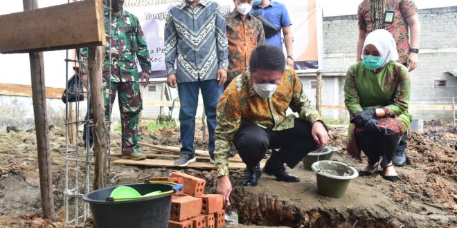 Lakukan Peletakan Batu Pertama Masjid Hayya Alal Falah