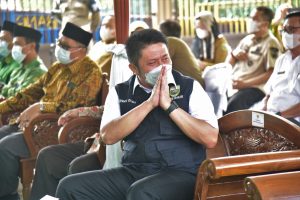 Herman Deru Bantu Satu Unit Kendaraan Operasional pada Milad Aisyiyah ke-104