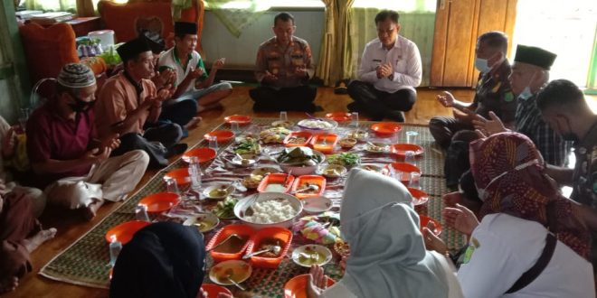 Jaga Tradisi, Sedekah Bumi ala Warga Muba Doakan Corona Segera Tiada