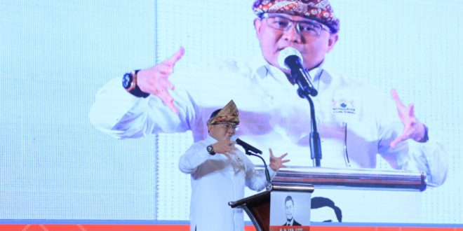 Dodi Reza saat Silaturahmi Kamar Dagang dan Industri (Kadin) Indonesia Sumatera Selatan dengan Calon Ketua Umum (caketum) Kamar Dagang dan Industri (Kadin) Indonesia Anindya Novian Bakrie, di Hotel Novotel Palembang, Jumat (21/5/2021).