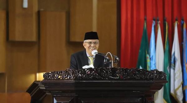 Mawardi Yahya Sampaikan Penjelasan Terhadap 9 Raperda Provinsi Sumsel