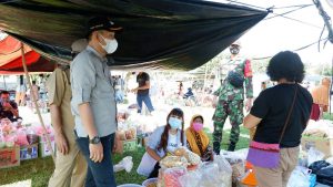 Jelang Hari Raya, Fokopimcam Jirak Jaya Gunakan Strategi ini untuk pengendalian Covid-19 di Pasar Kalangan