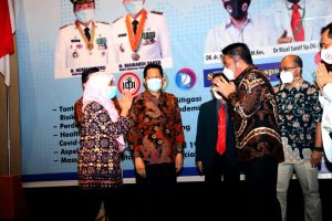 Gubernur Buka Pertemuan  Tahunan  Persatuan Dokter Umum Indonesia