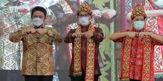 Gubernur Jabar Ridwan Kamil Janjikan  Buat Desainnya