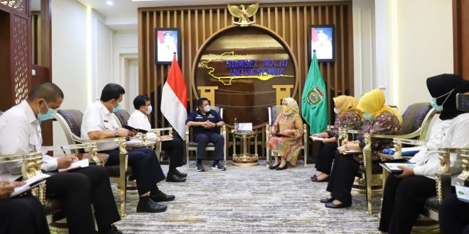 Entaskan Masalah Sosial Masyarakat, Herman Deru Gandeng BK3S Sumsel
