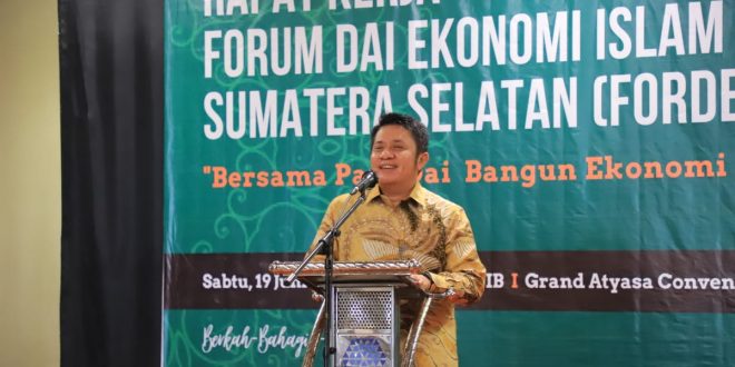 H. Herman Deru saat sambutan pada  pelantikan pengurus  Forum Da’i Ekonomi Islam Sumsel (Fordeiss), bertempat di Grand Atyasa Convention Center, Sabtu (19/6) siang
