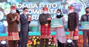 Buka Pameran Foto Agrowisata di Kota Pagar Alam
