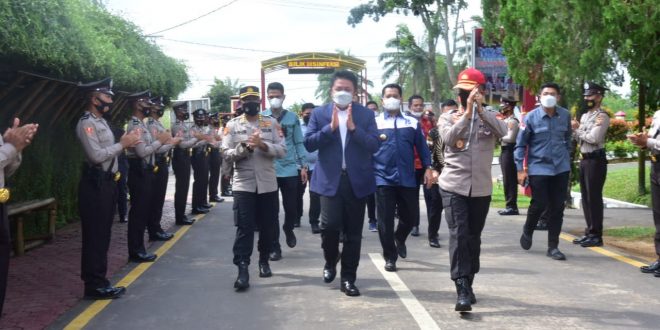 Herman Deru banyak berpesan agar mereka selalu ingat untuk menjaga citra Polri sekuat tenaga