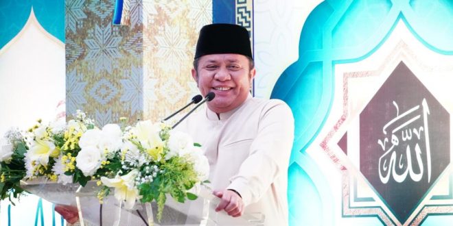 Gubernur Sholat Eid di Griya Agung, Wagub Dikediaman Jalan Musyawarah