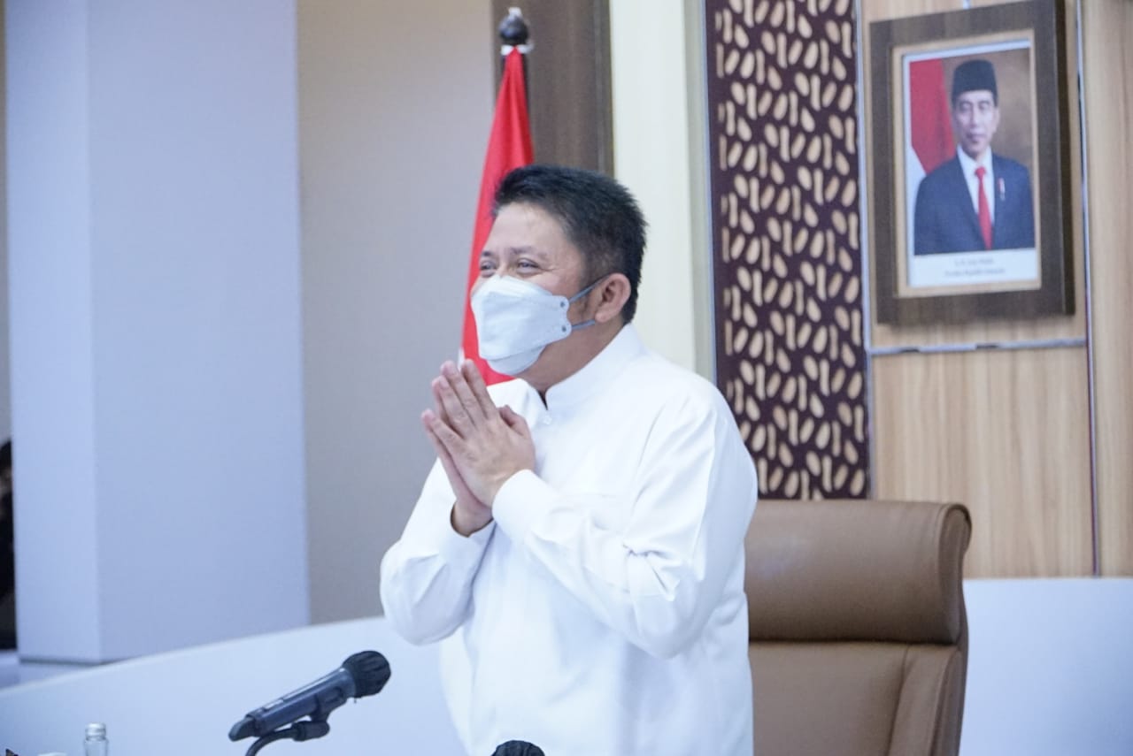 Tribun Nobatkan Herman Deru Sebagai Kepala Daerah Peduli Pembangunan 