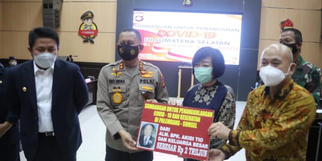 Keluarga Alm Akidi  Tio Donasi Rp  2 Triliun Melalui  Polda Sumsel