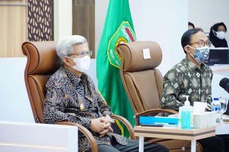 Presiden Jokowi Buka Rakornas Pengendalian Inflasi Tahun 2021 Secara Virtual