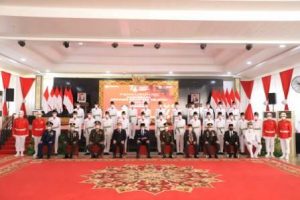 Gubernur Sumsel H Herman Deru mengukuhkan langsung Pasukan Pengibar Bendera Pusaka (Paskibraka) Peringatan HUT RI ke-76 Tahun. Upacara pengukuhan tersebut dilakukan di Griya Agung Palembang, Jum'at (13/8).