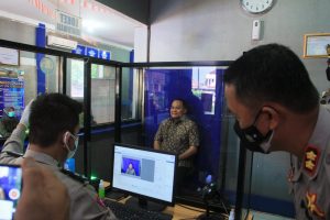 Sambangi Polres Muba, Dodi Reza Silaturahmi dan Perpanjang SIM