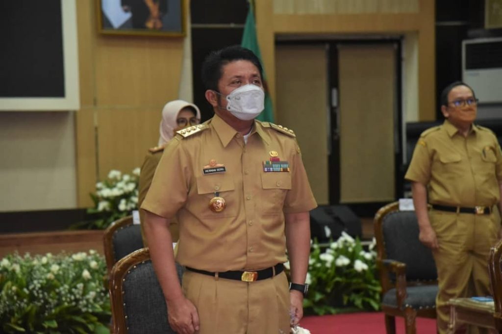 Presiden Serahkan DIPA dan Buku Daftar Alokasi Transfer ke Daerah dan Dana Desa Tahun 2022. (Fofo : Humas Prov. Sumsel)