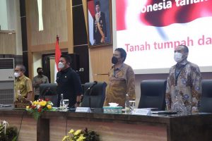 Gubernur Sumsel H. Herman Deru menghadiri kegiatan monitoring dan evaluasi pelaksanaan program pencegahan korupsi terintegrasi 2021. (Foto : Humas Prov. Sumsel)