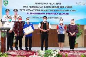 Gubernur Sumsel Tutup Pelatihan Kewirausahaan. (Foto : Humas Prov. Sumsel)