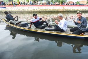 Ketua Umum Kagama yang juga Gubernur Jawa Tengah Ganjar Pranowo memuji keseriusan Pemprov Sumsel dan Pemkot Palembang dalam membangun daerah. (Foto : Humas Prov. Sumsel)