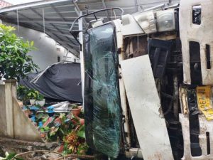 Truk Batubara Tabrak Rumah Warga, Dishub Lahat Diminta Evaluasi Usia Kendaraan