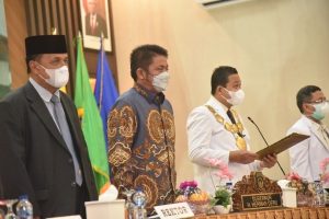 Hadiri Pelantikan Mahasiswa Fakultas Kedokteran Universitas Sriwijaya. (Foto : Humas Prov. Sumsel)