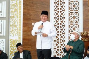 Resmikan Masjid Deviansyah Habibullah. (Foto : Humas Prov. Sumsel)