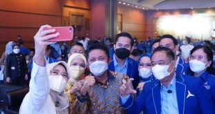 Hadiri Pelantikan DPD Partai Demokrat Sumsel dan Provinsi Lampung. (Foto : Humas Prov. Sumsel)