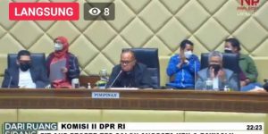 Pimpinan Komisi II DPR RI bersama Tenaga Ahli Komisi II DPR RI, Abrar Amir.
