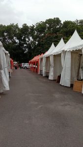 Suasana Stand Bazaar UMKM di MBA South Sumatera yang sepi pembeli pada hari Kamis tanggal 24 Maret 2022. (foto : refo)