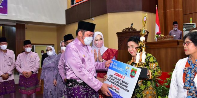 Gubernur Sumsel, Herman Deru, menghadiri peringatan HUT Kabupaten Musi Rawas ke 79. (foto : Febri)