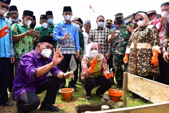 Resmikan ITMS, Bupati Tunggu Ide-ide Kreatif dan Inovatif Bangun Musi Rawas. (foto : Febri)