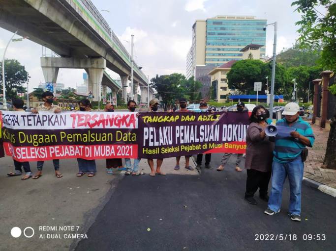 el, Rabu (18/5) mendatangi Baharkam Mabes Polri Jakarta Selatan.. (foto : IST)