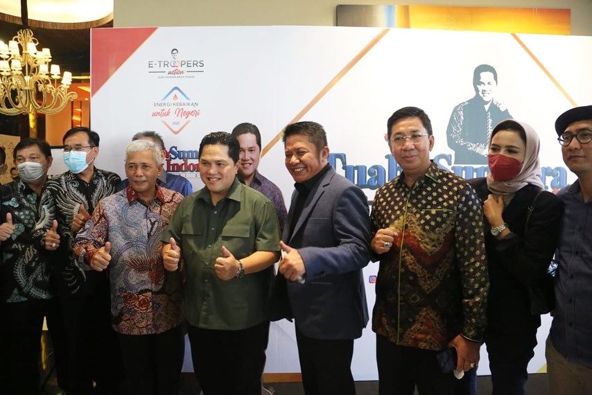 Gubernur Sumsel, Herman Deru, bersama Menteri BUMN Republik Indonesia, Erick Thohir, saat menghadiri acara Sosial Healing Event pada hari Minggu tanggal 19 Juni 2022. (foto : Humas Pemprov Sumsel)