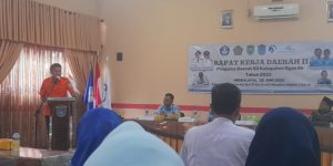 Bupati Kabupaten Ogan Ilir, Panca Wijaya Akbar, menghadiri acara Rapat Kerja Daerah II Ikatan Guru Indonesia. (foto : MusiNews.id/Irvan)