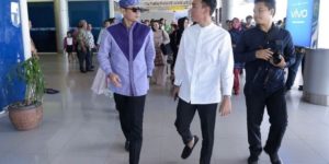 Sekretaris DPD Partai Demokrat, Muchendi, bersama Ketua Umum DPP Partai Demokrat, Agus Harimurti Yudhoyono. (foto : MusiNews.id/Edi Triono)