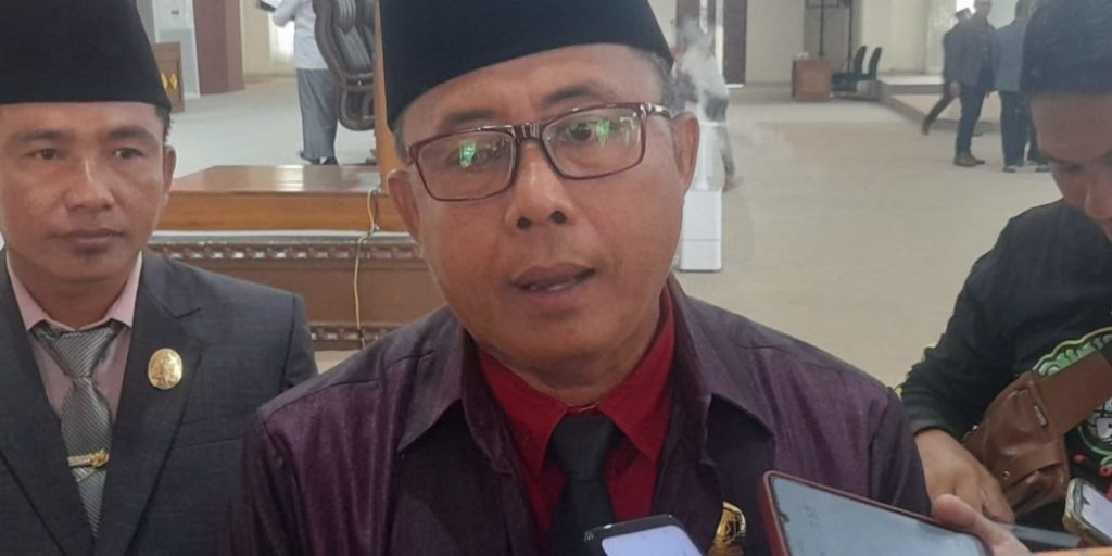 Amir Hamzah, Ketua Fraksi PDI Perjuangan DPRD Kabupaten Ogan Ilir. (foto : MusiNews.id/Irvan)