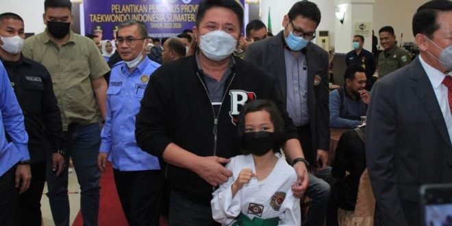 Pelantikan Pengprov Taekwondo Indonesia Sumsel Periode 2022-2026 bertempat di Ballroom Hotel Swarnadwipa Palembang, pada hari Kamis (14/7) petang. (Foto : Humas Prov. Sumsel)