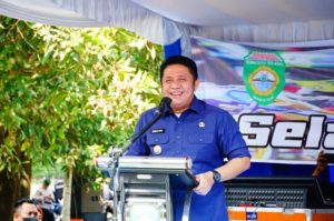 H. Herman Deru saat Pembukaan Kejurda Drag Race Drag Bike Gubernur Championship di Sirkuit Jakabaring Sport City (JSC) Palembang, pada hari Senin (18/7). (Foto : Humas Prov. Sumsel)