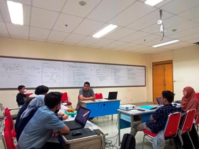 Tim SISDEPIN Universitas Bina Darma (foto : Humas Bina Darma)