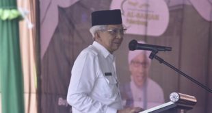 H. Mawardi Yahya saat peresmian pembangunan Ponpes Mahasiswa Al Bahjah Kelurahan Timbangan Kecamatan Indralaya Utara Kabupaten Ogan Ilir, pada hari Kamis (25/8). (Foto : Humas Prov. Sumsel)
