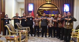 Herman Deru Terima Audiensi GM PT PLN WS2JB, kamis (4/8). (Foto : Humas Prov. Sumsel)