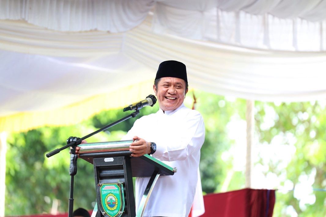 Peringatan Harlah Jami'iyyah Ahlith Thoriqoh Al-Mu'tabaroh An-Nahdliyyah (Jatman) ke-XVIII di Desa Sumber Agung Kecamatan Buay Madang OKU Timur, pada hari Minggu (28/8). (Foto : Humas Prov. Sumsel)